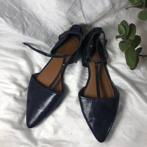 Old Navy navy blue t-strap flats